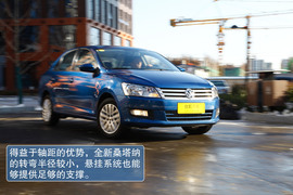 2013款上海大众全新桑塔纳试驾