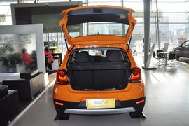 2012款大众CrossPolo