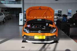 2012款大众CrossPolo