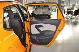 2012款大众CrossPolo