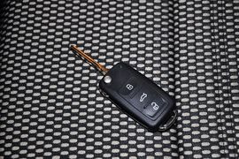 2012款大众CrossPolo