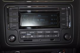 2012款大众CrossPolo