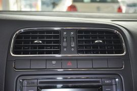 2012款大众CrossPolo