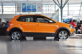 2012款大众CrossPolo