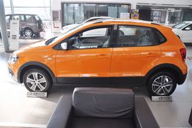 2012款大众CrossPolo