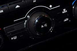2013款捷豹XJL