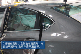 2012款菲亚特菲翔1.4T自动尊享版侧面碰撞图解