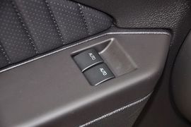 2013款福特野马Shelby