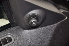 2013款福特野马Shelby