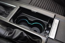 2013款福特野马Shelby