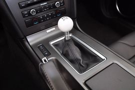 2013款福特野马Shelby