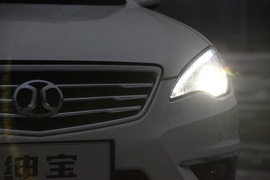 2012款北汽绅宝D系列试验样车揭秘实拍