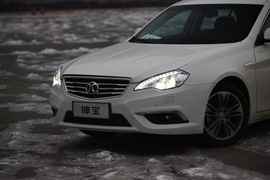 2012款北汽绅宝D系列试验样车揭秘实拍