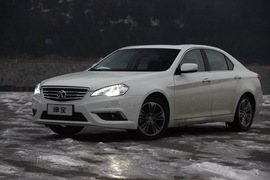 2012款北汽绅宝D系列试验样车揭秘实拍