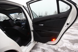 2012款北汽绅宝D系列试验样车揭秘实拍