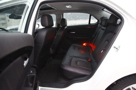 2012款北汽绅宝D系列试验样车揭秘实拍