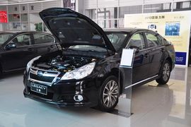 2013款斯巴鲁力狮2.5i-X精英版