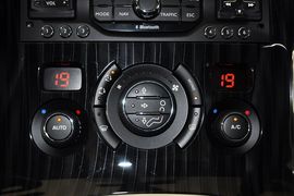2013款东风标致3008