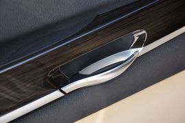 2013款宝马730Li豪华型