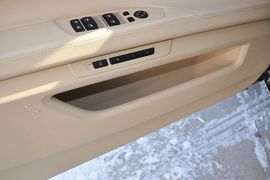2013款宝马730Li豪华型