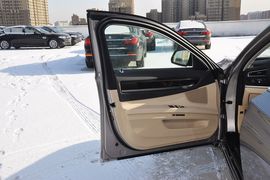 2013款宝马730Li豪华型