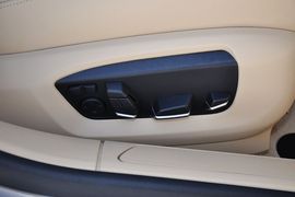 2013款宝马730Li豪华型