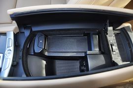 2013款宝马730Li豪华型