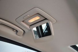 2013款宝马730Li豪华型