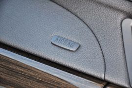 2013款宝马730Li豪华型