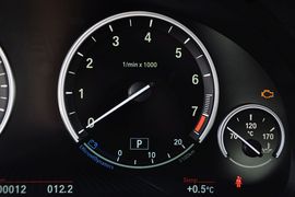 2013款宝马730Li豪华型