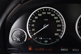 2013款宝马730Li豪华型