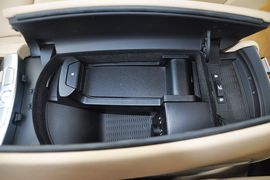 2013款宝马740Li领先型