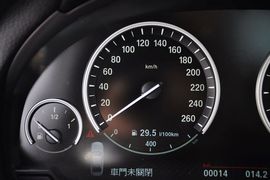 2013款宝马740Li领先型