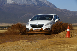 2013款东风标致3008