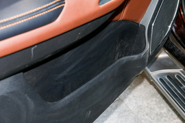 2016款江铃驭胜S350