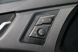 2016款江铃驭胜S350