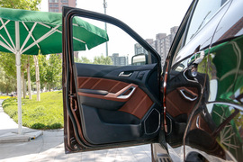 2016款江铃驭胜S350