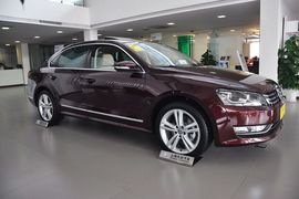 2013款大众帕萨特2.0TSI至尊版