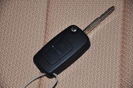 2012款奇瑞瑞虎精英版1.6DVVT手动豪华版