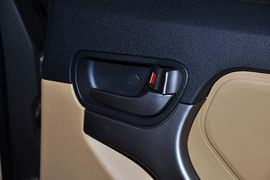 2012款奇瑞瑞虎精英版1.6DVVT手动豪华版