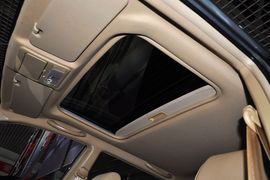 2012款奇瑞瑞虎精英版1.6DVVT手动豪华版