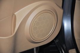 2012款奇瑞瑞虎精英版1.6DVVT手动豪华版