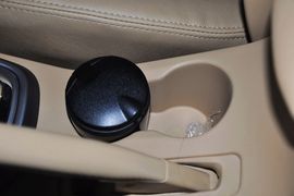 2012款奇瑞瑞虎精英版1.6DVVT手动豪华版