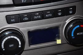 2012款奇瑞瑞虎精英版1.6DVVT手动豪华版