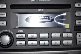 2012款奇瑞瑞虎精英版1.6DVVT手动豪华版