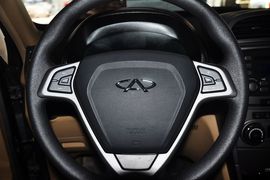 2012款奇瑞瑞虎精英版1.6DVVT手动豪华版