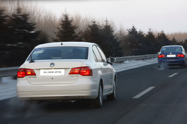 2013款大众全新捷达试驾