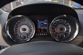 2013款克莱斯勒大捷龙3.6L豪华版到店实拍