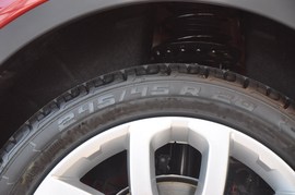 2013款路虎揽胜极光3门耀动版