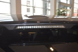 2013款路虎揽胜极光3门耀动版